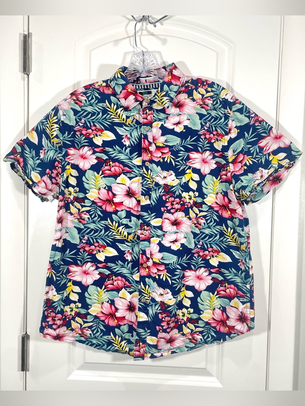 Cactus Man Ricky Singh Hawaiian Floral Button Up Shirt Tropical Aloha